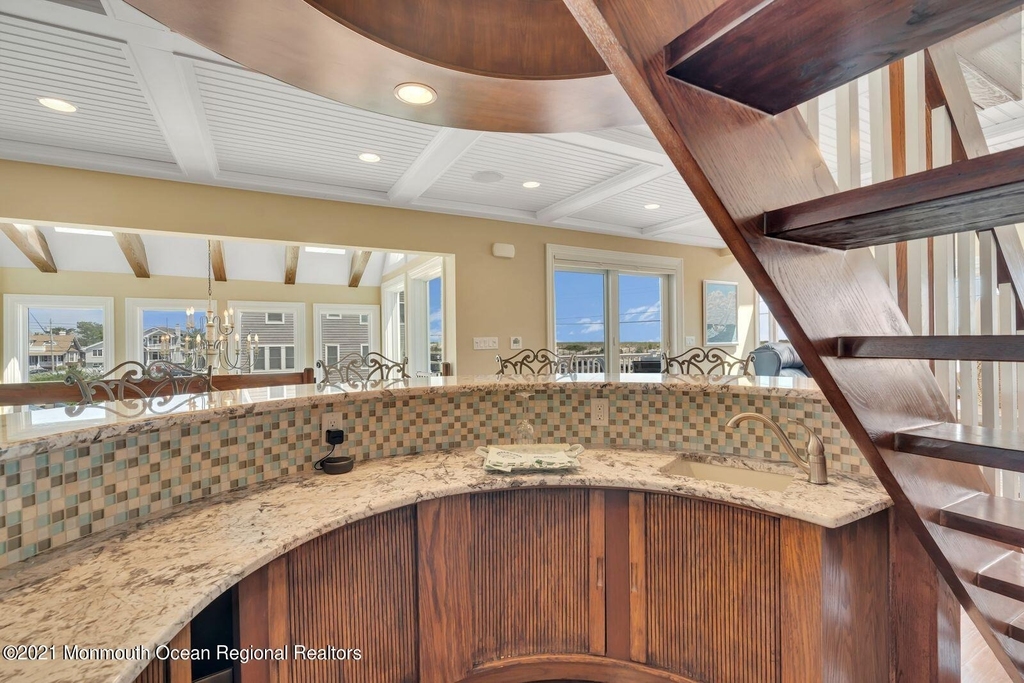 1101 S Ocean Avenue - Photo 36