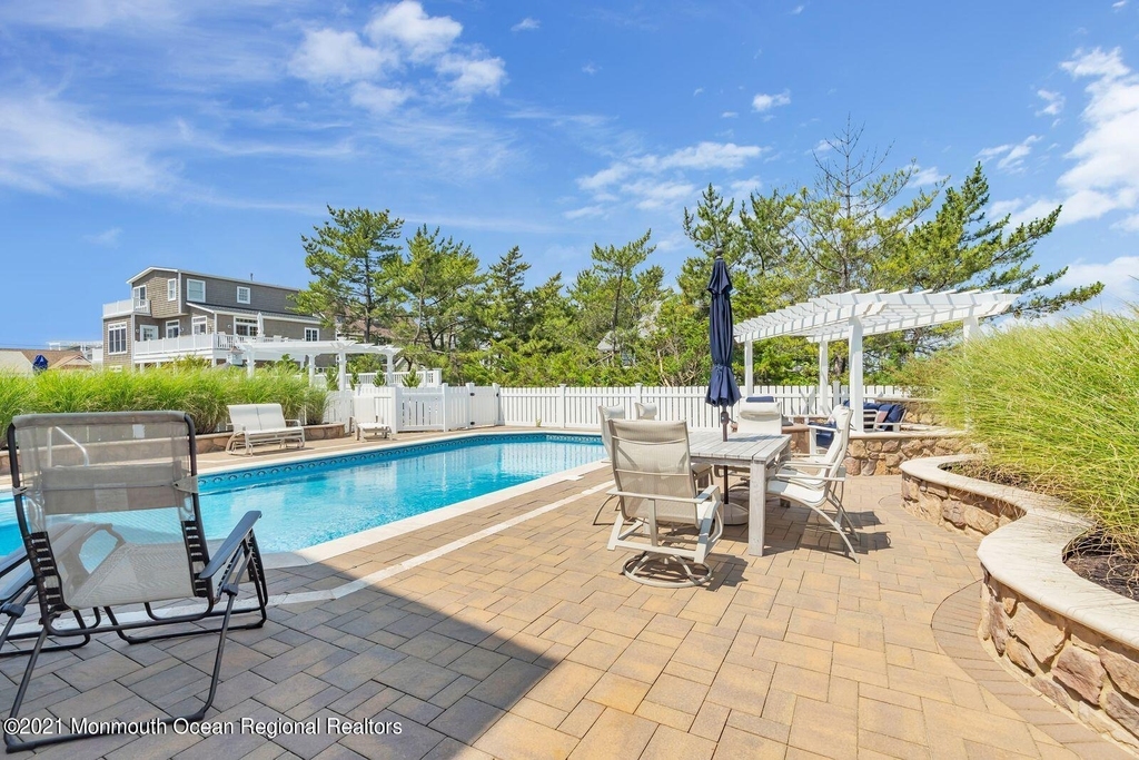 1101 S Ocean Avenue - Photo 6