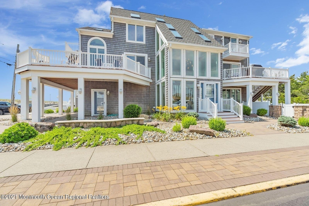 1101 S Ocean Avenue - Photo 5