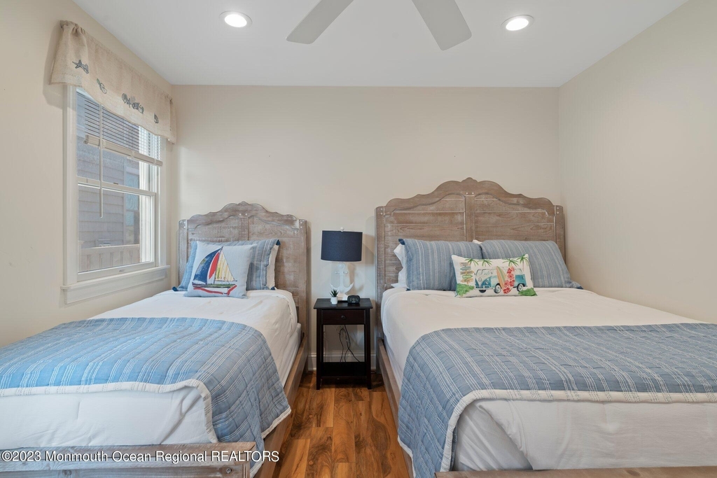 1404 Oceanfront - Photo 15