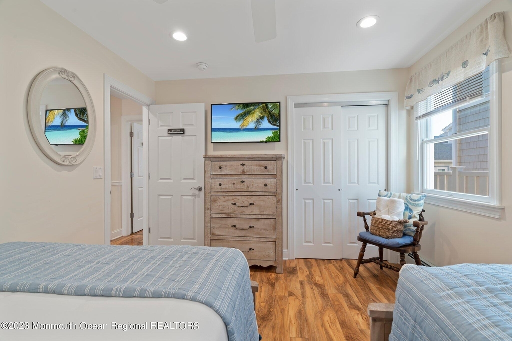 1404 Oceanfront - Photo 16