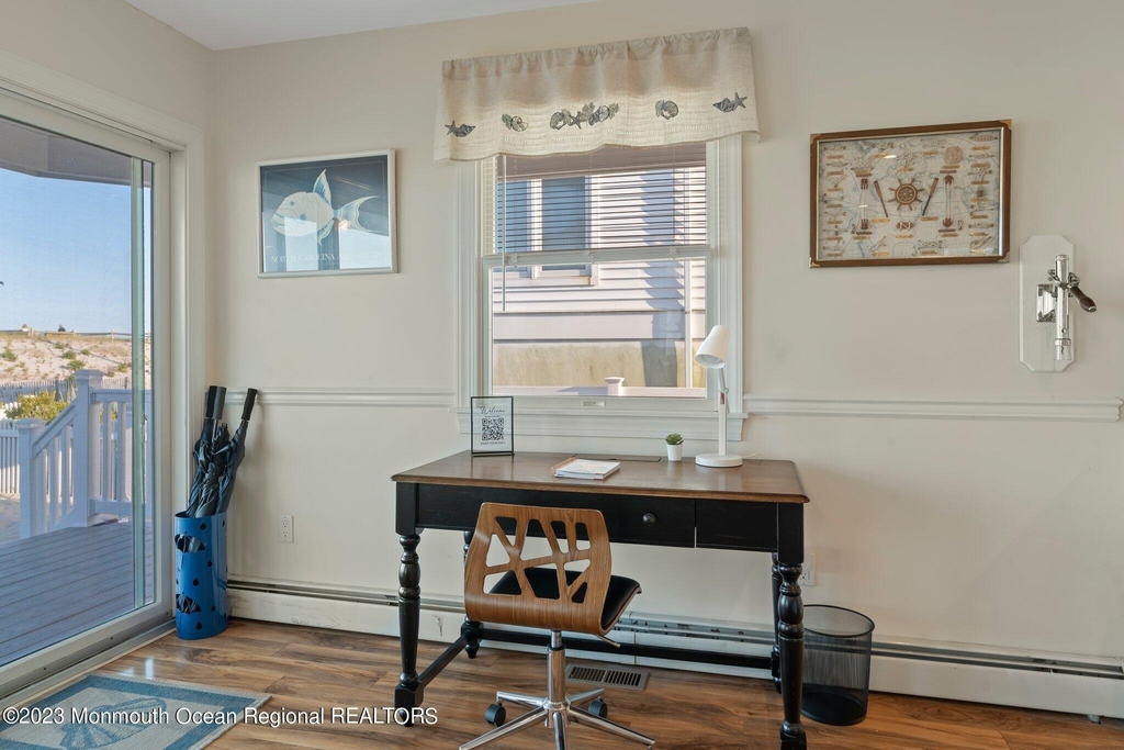 1404 Oceanfront - Photo 30