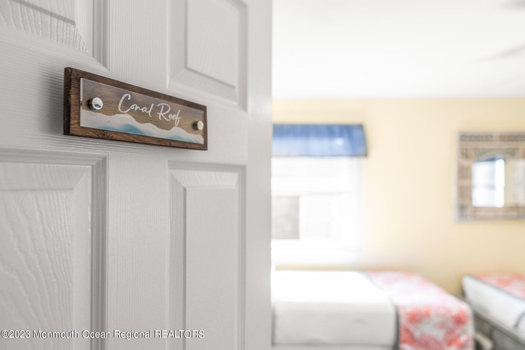 1404 Oceanfront - Photo 17