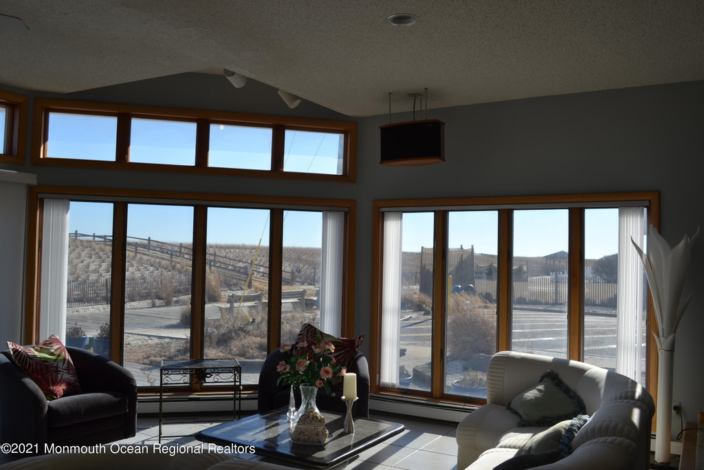 106 Oceanfront - Photo 22