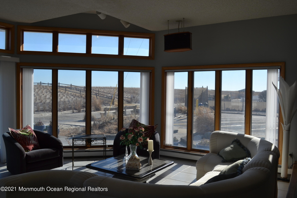 106 Oceanfront - Photo 23