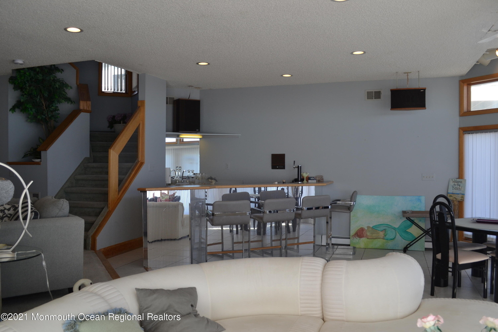 106 Oceanfront - Photo 16