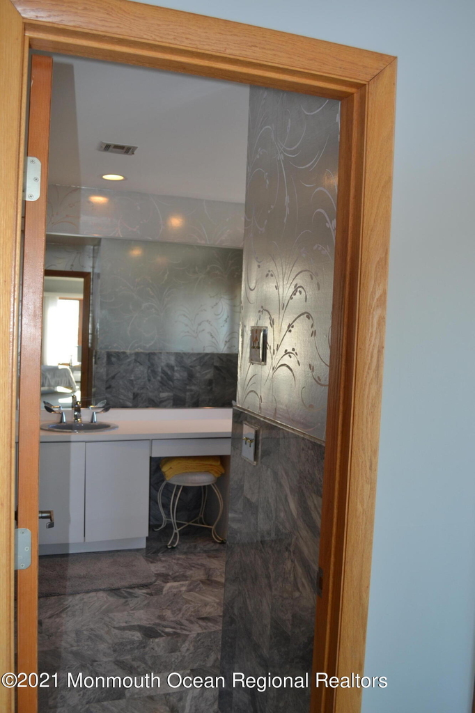 106 Oceanfront - Photo 32