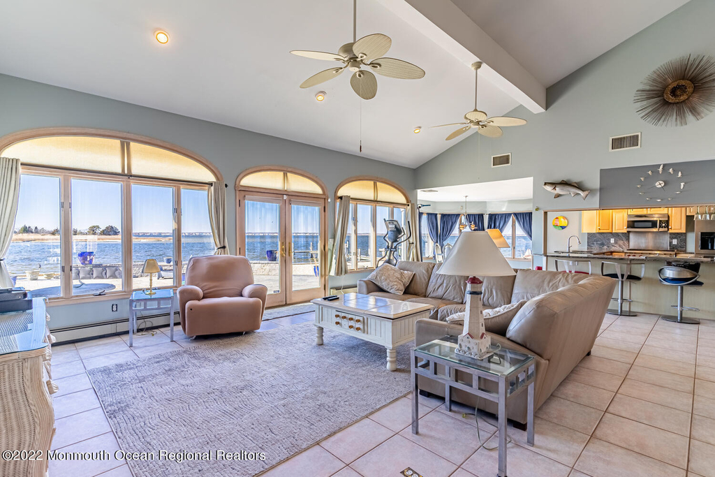 23 Harborside Drive W - Photo 4
