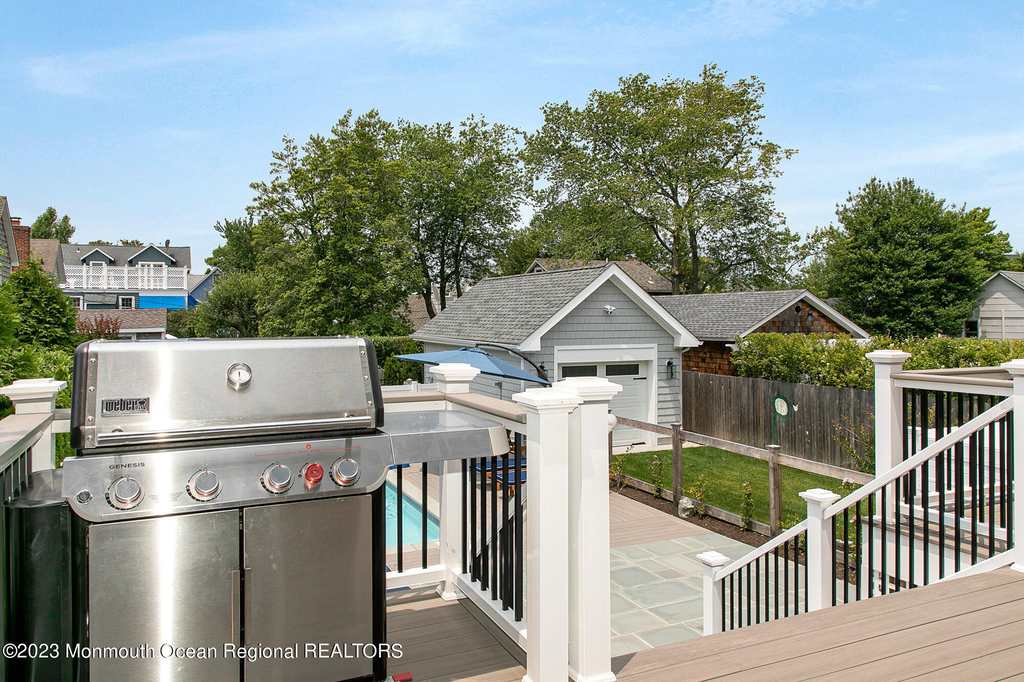 516 Club Drive - Photo 6