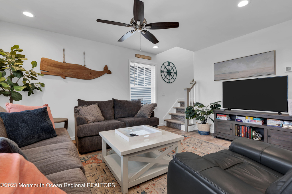 24 Virginia Avenue - Photo 11