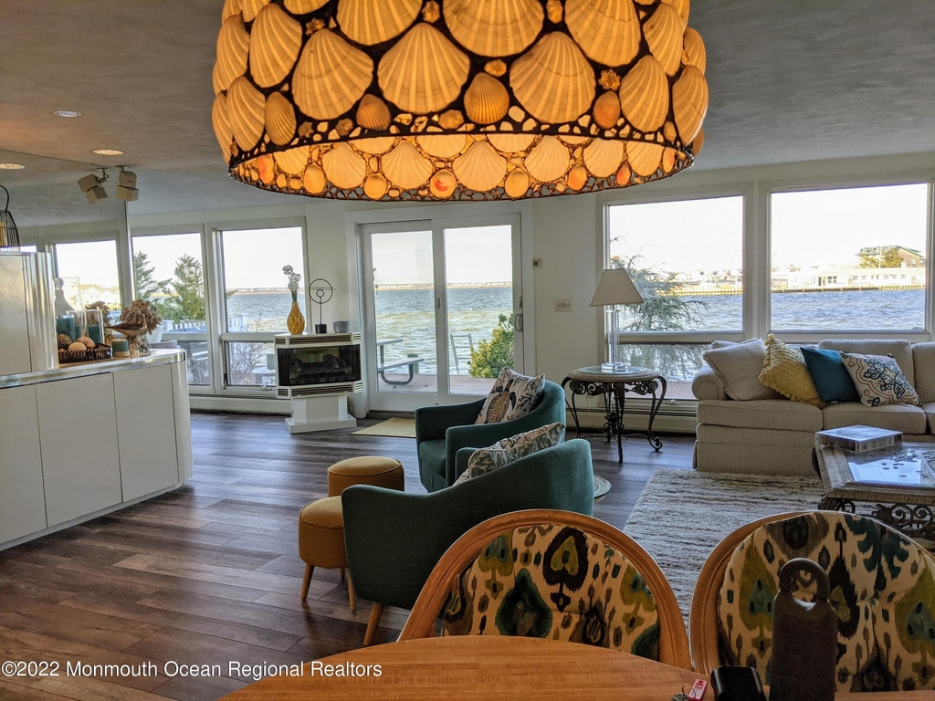289 Monterey Circle - Photo 18