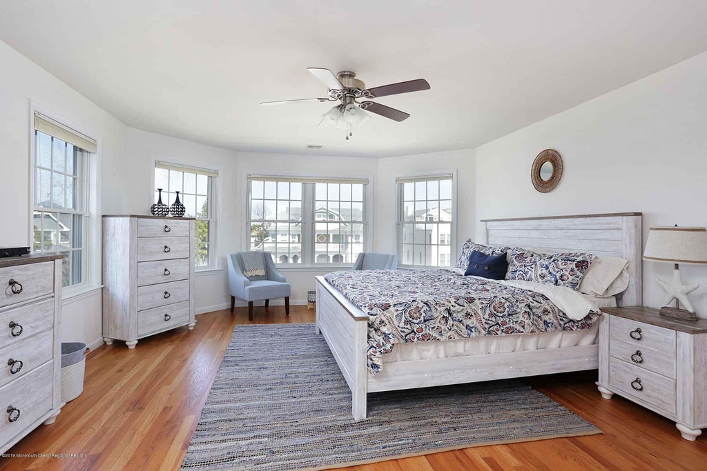 111 York Avenue - Photo 25