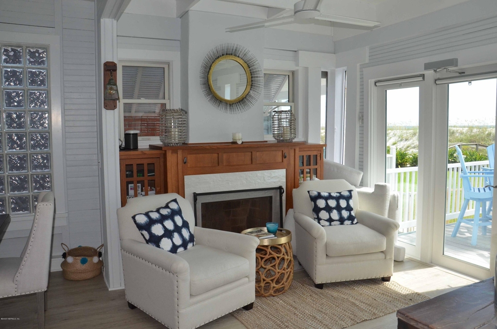 704 Ocean Front - Photo 7