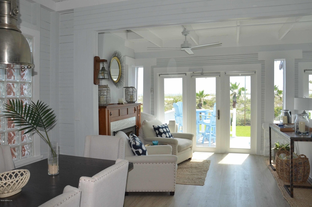 704 Ocean Front - Photo 6