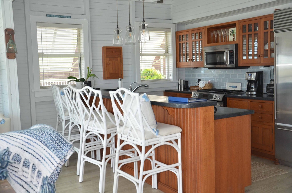 704 Ocean Front - Photo 38