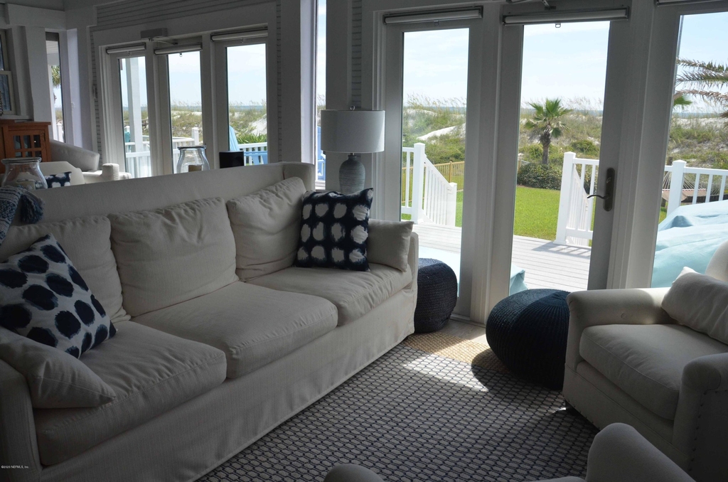 704 Ocean Front - Photo 8
