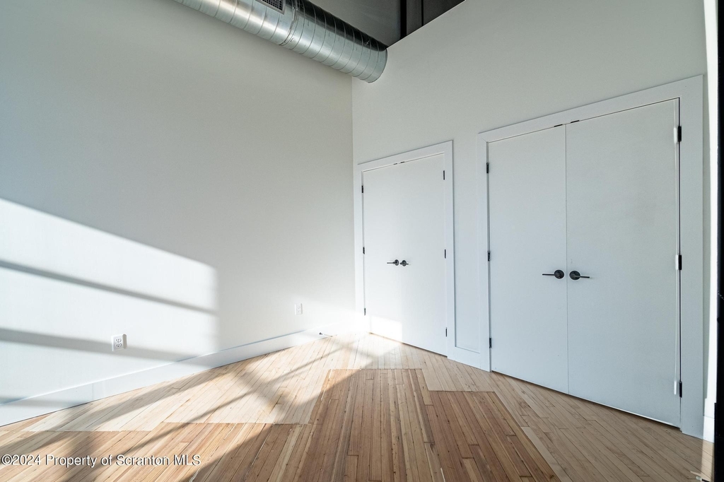 438 Penn Avenue - Photo 12