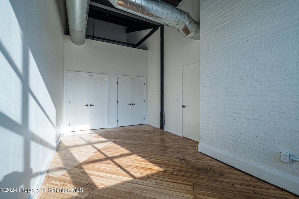 438 Penn Avenue - Photo 13