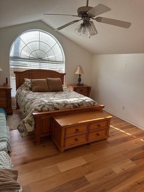 1405 S Riverside Drive - Photo 14