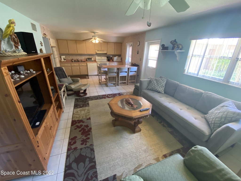 610 Jefferson Avenue - Photo 5