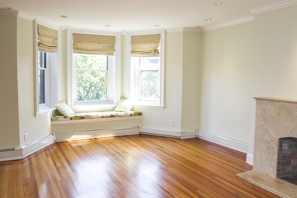 319 Marlborough St - Photo 12