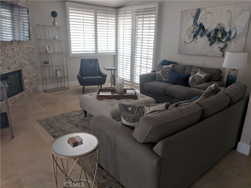 43695 Calle Las Brisas W - Photo 3