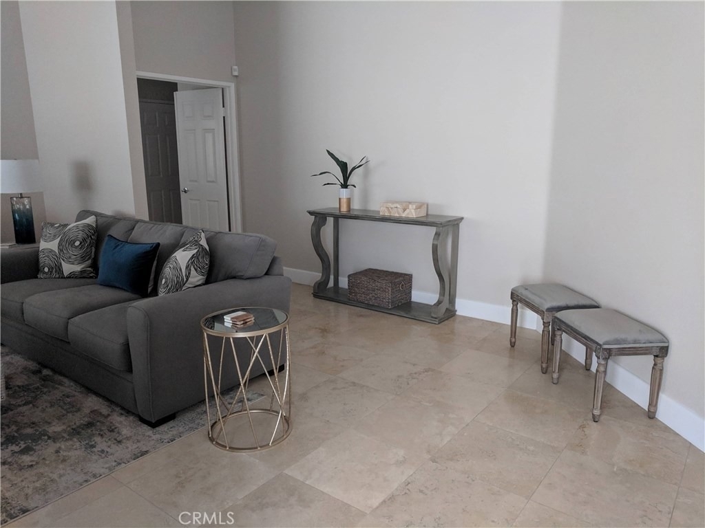 43695 Calle Las Brisas W - Photo 2