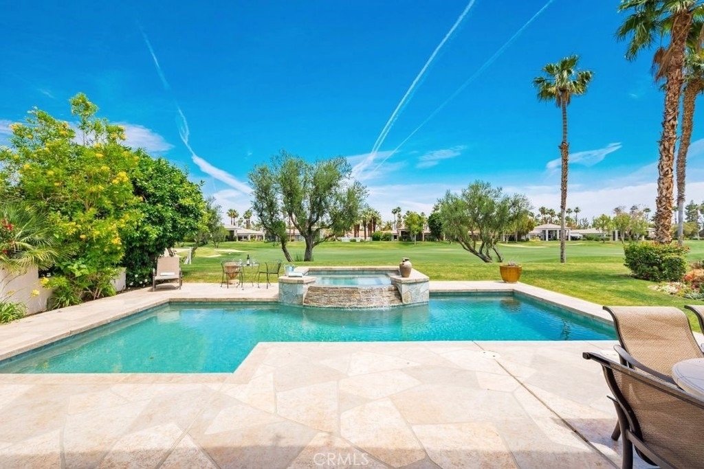55120 Tanglewood - Photo 1