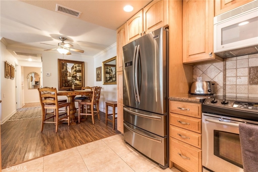 928 Ave Majorca - Photo 18