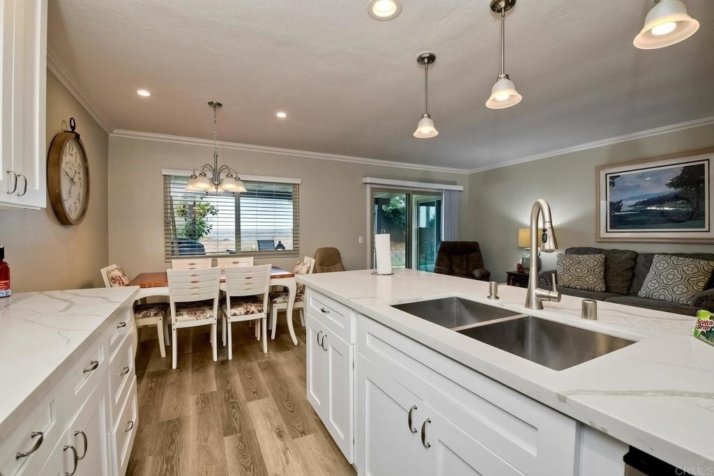 263 San Dimas - Photo 2