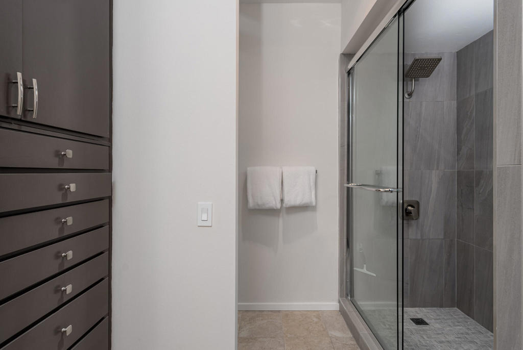 447 Desert Lakes Drive - Photo 24