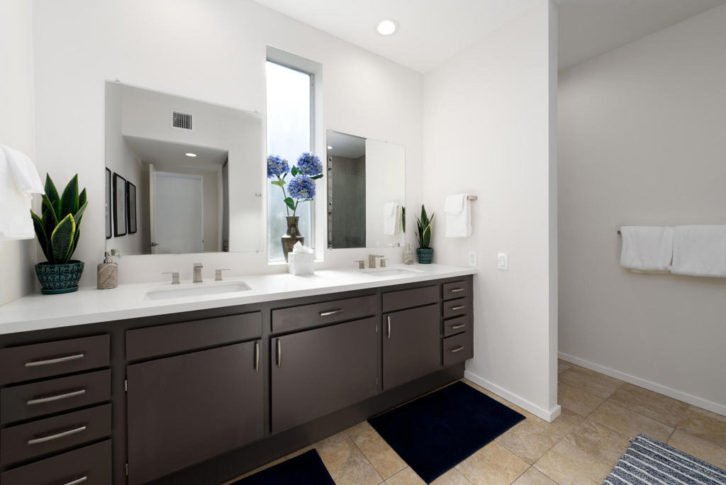 447 Desert Lakes Drive - Photo 19