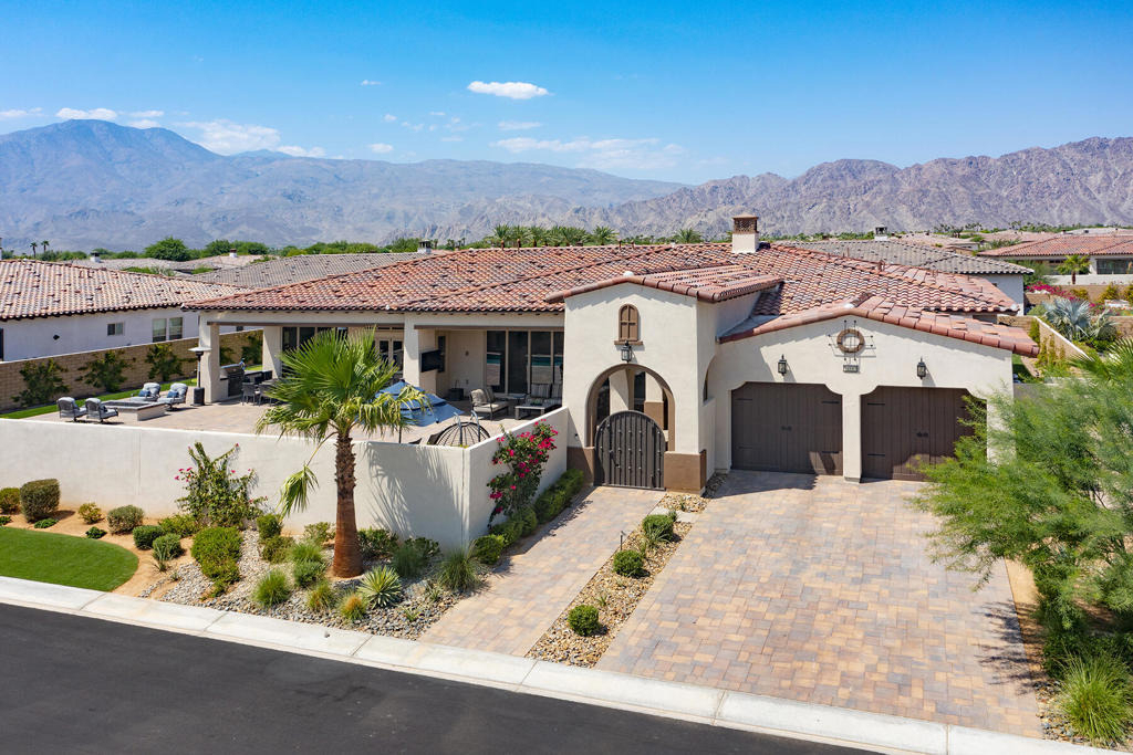 54885 Madagascar Way Way - Photo 8