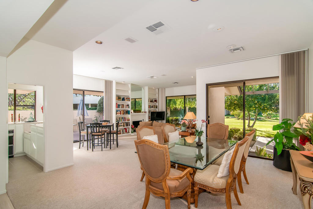 11 Wake Forest Court - Photo 4