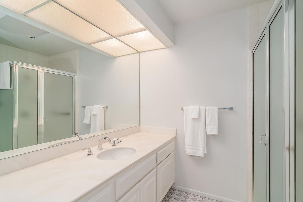 17 Dartmouth Drive - Photo 38