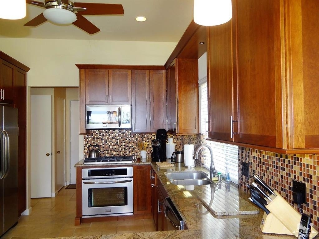 47128 El Menara Circle - Photo 2