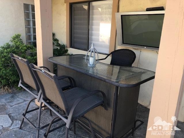 101 Juan Circle - Photo 2