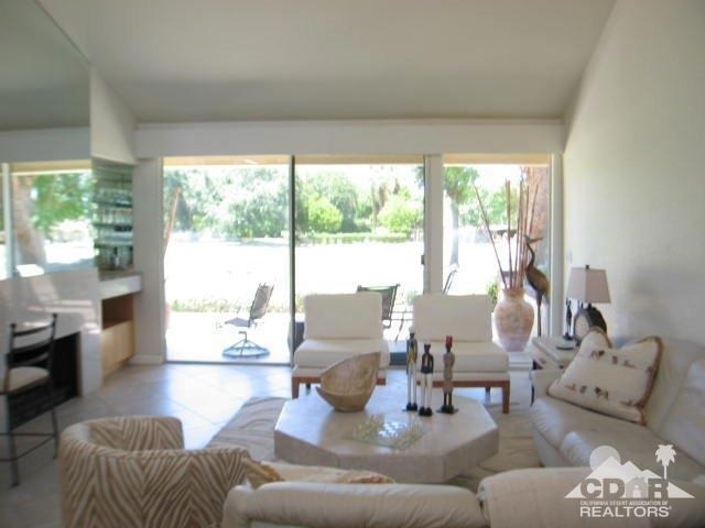 293 Serena Drive - Photo 4