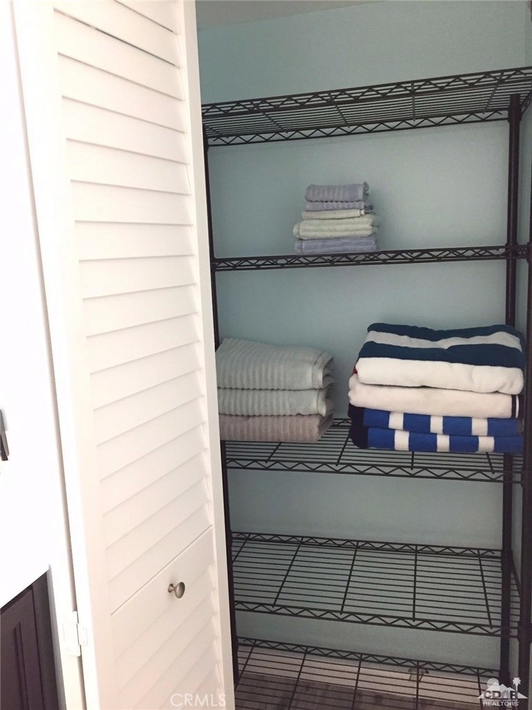 41120 Woodhaven Drive - Photo 13