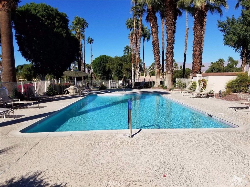76668 Chrysanthemum Way - Photo 16