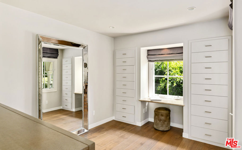 28899 Cliffside Drive - Photo 21