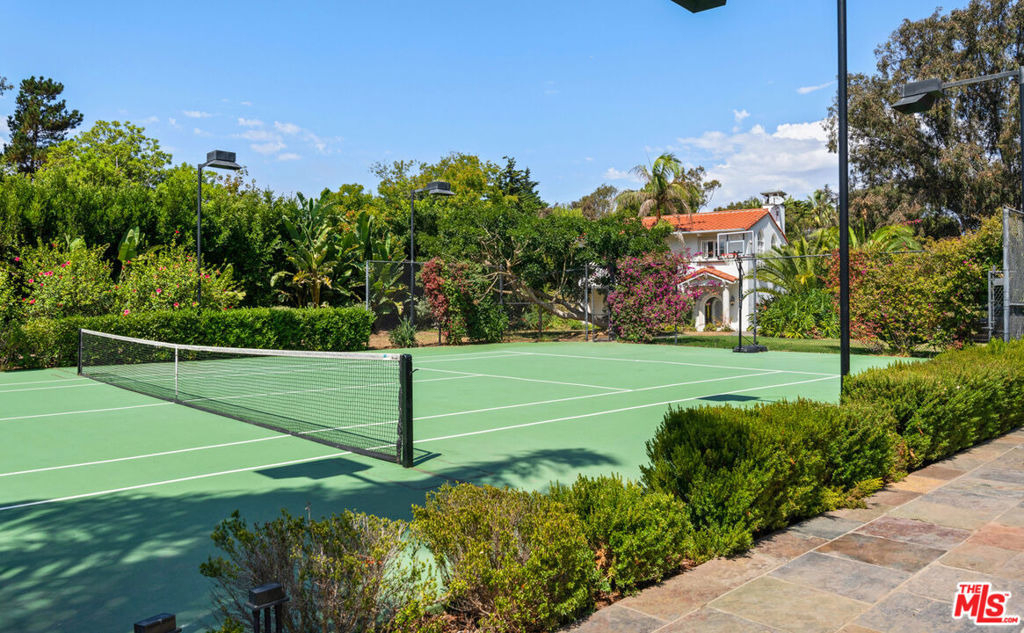 28899 Cliffside Drive - Photo 41