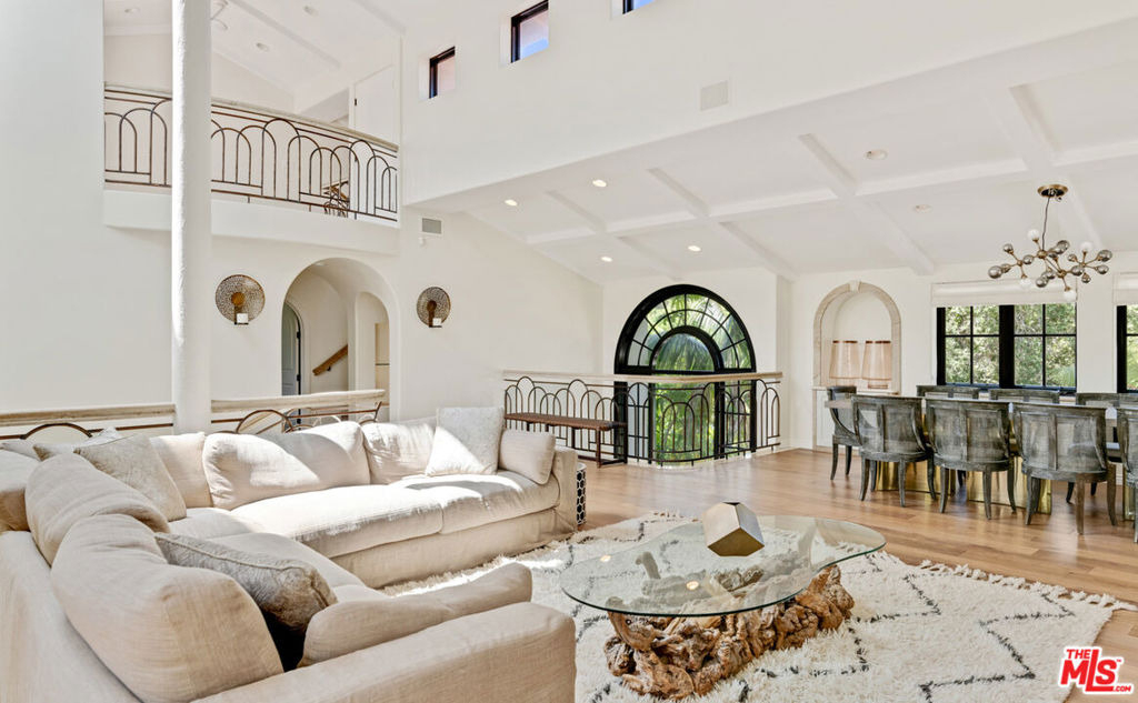 28899 Cliffside Drive - Photo 9