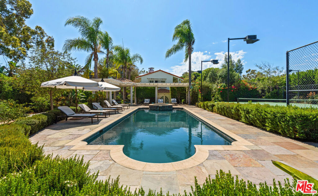 28899 Cliffside Drive - Photo 39