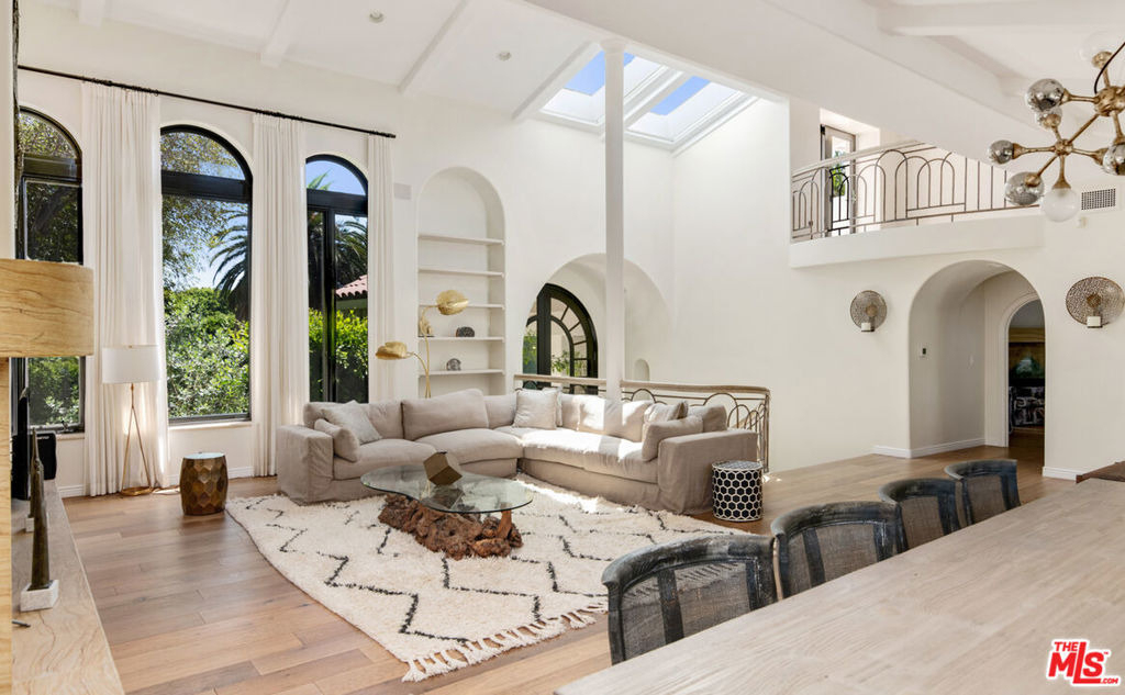 28899 Cliffside Drive - Photo 11