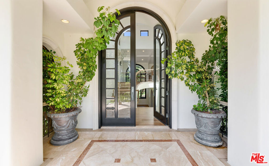 28899 Cliffside Drive - Photo 4