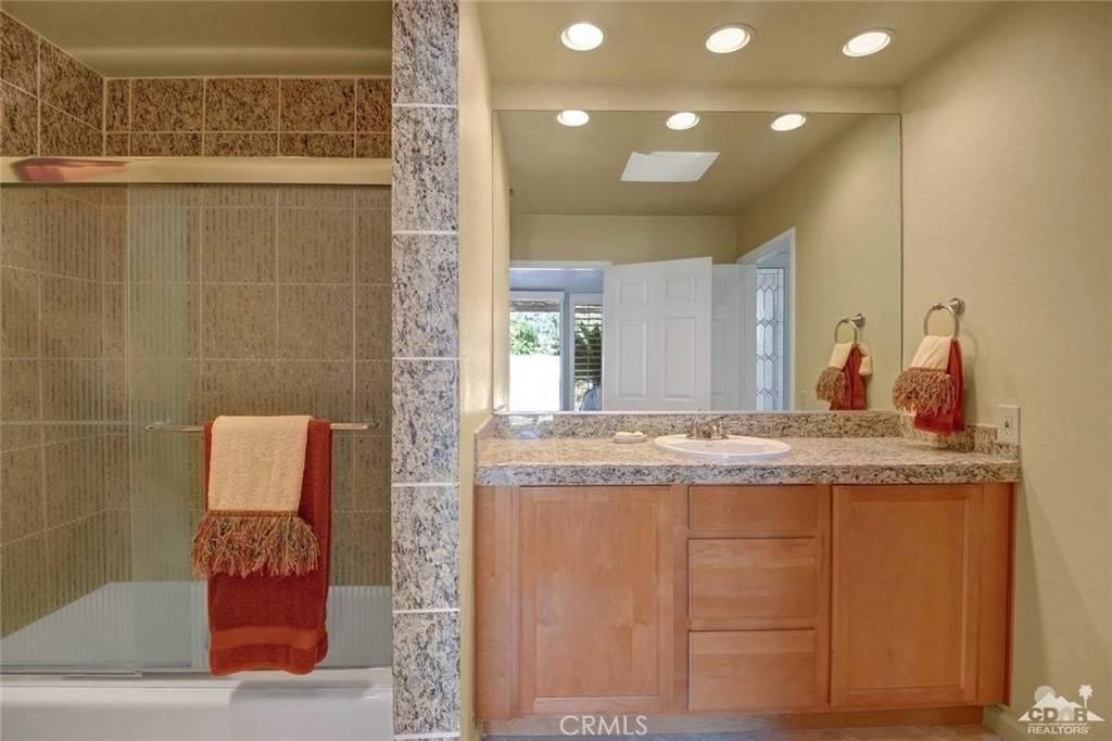 75577 Desert Horizons Drive - Photo 21