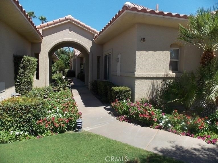 75 Kavenish Drive - Photo 3