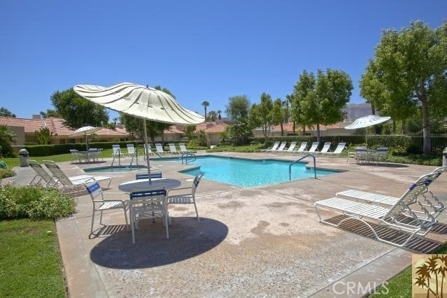 75 Kavenish Drive - Photo 4