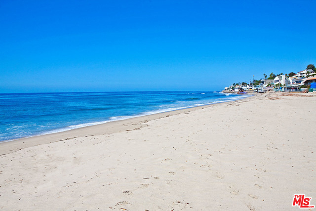 23754 Malibu Road - Photo 3